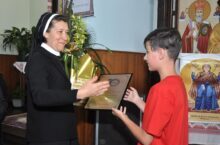 Presença jubilar das Irmãs de Sant'Ana no Pinheirinho
